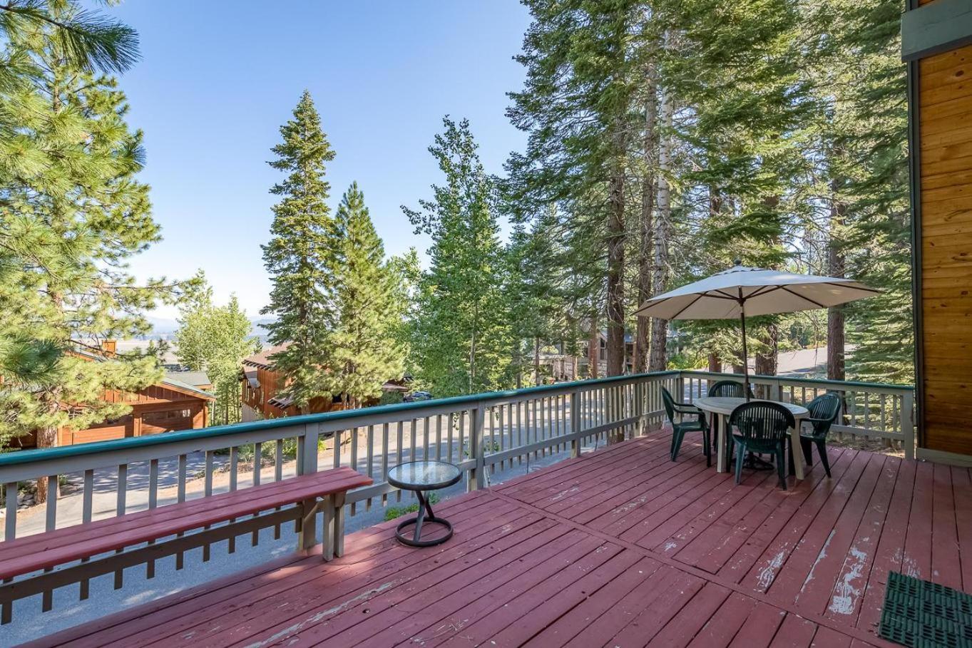 Feel Right At Home! Mins From Northstar! Hoa Amenities Hot Tub, Sauna Truckee Exterior photo