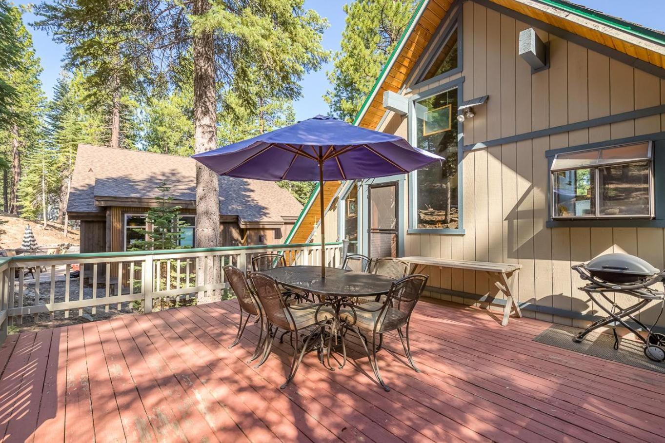 Feel Right At Home! Mins From Northstar! Hoa Amenities Hot Tub, Sauna Truckee Exterior photo